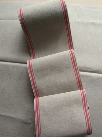 17 cm Natural with red edges