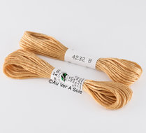 Soie D&#039;Alger 4232