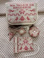 MA VALISE DE BRODERIE