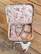 MA VALISE DE BRODERIE