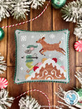 Mousecapades on the Housetop - Luminous Fiber Arts