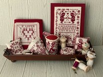 Red Smalls 2024 - Twin Peak Primitives