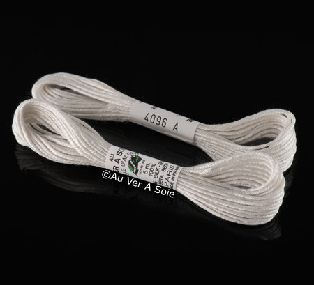Soie D'Alger blanc optique 4096