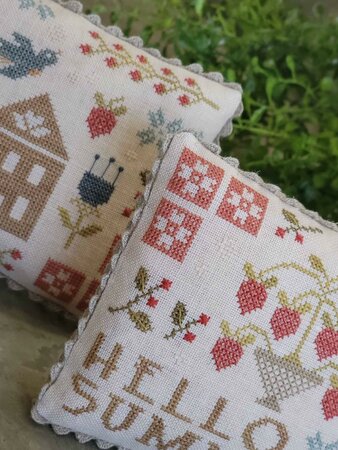 Summer Trio- With Thy Needle and Thread