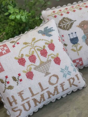 Summer Trio- With Thy Needle and Thread