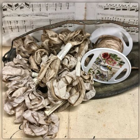 Aged Ribbon - Toadstool
