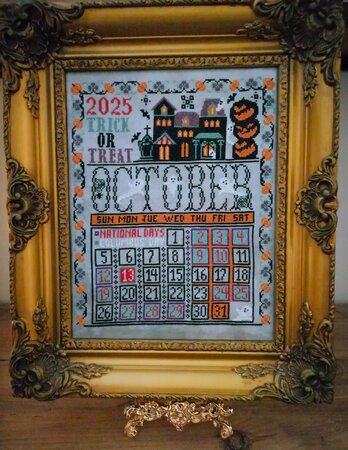 OCTOBER CALENDAR 2025 - Twin Peak Primitives